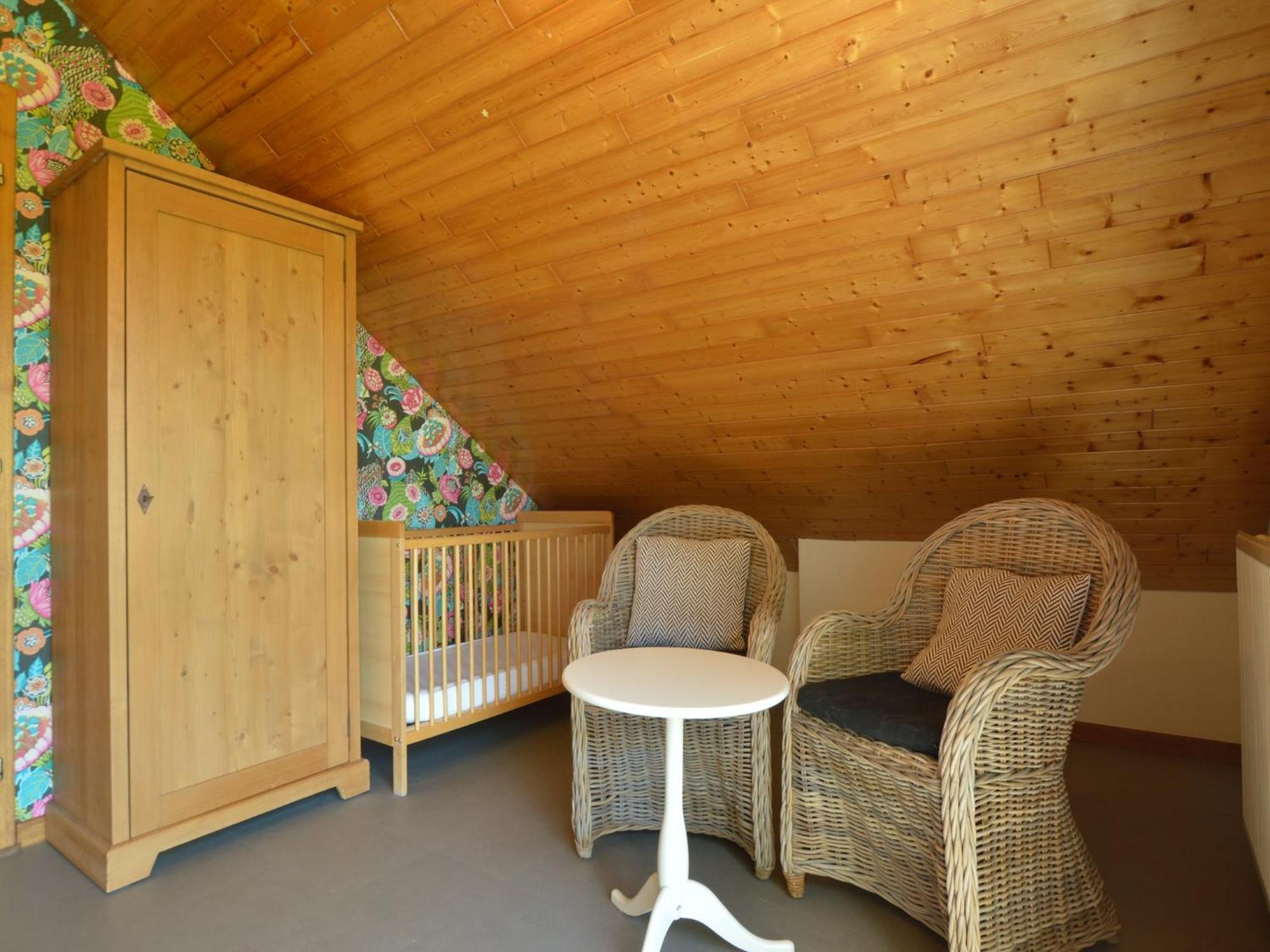Picture Perfect Holiday Home In Sourbrodt With Garden Bbq Holiday home *